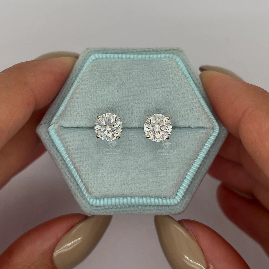 2 Carat Total Weight Round Ideal Cut Lab Grown Diamond Stud Earrings 14k Gold Basket Pushback