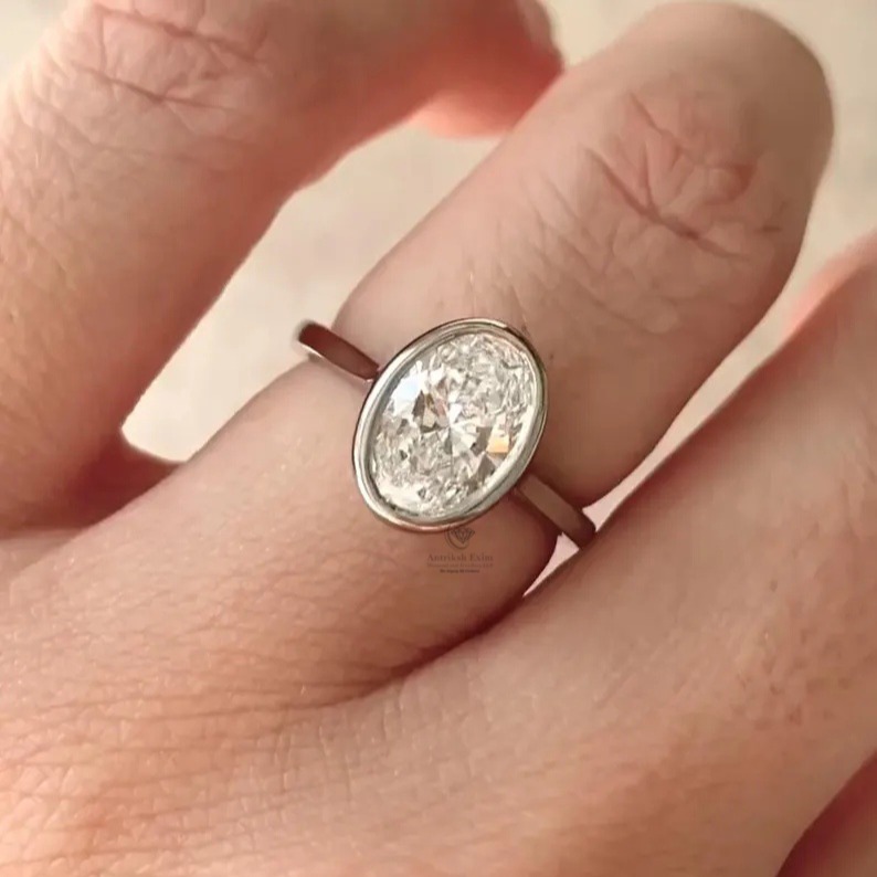 2.00 Carat Oval Shape Solitaire Diamond Ring